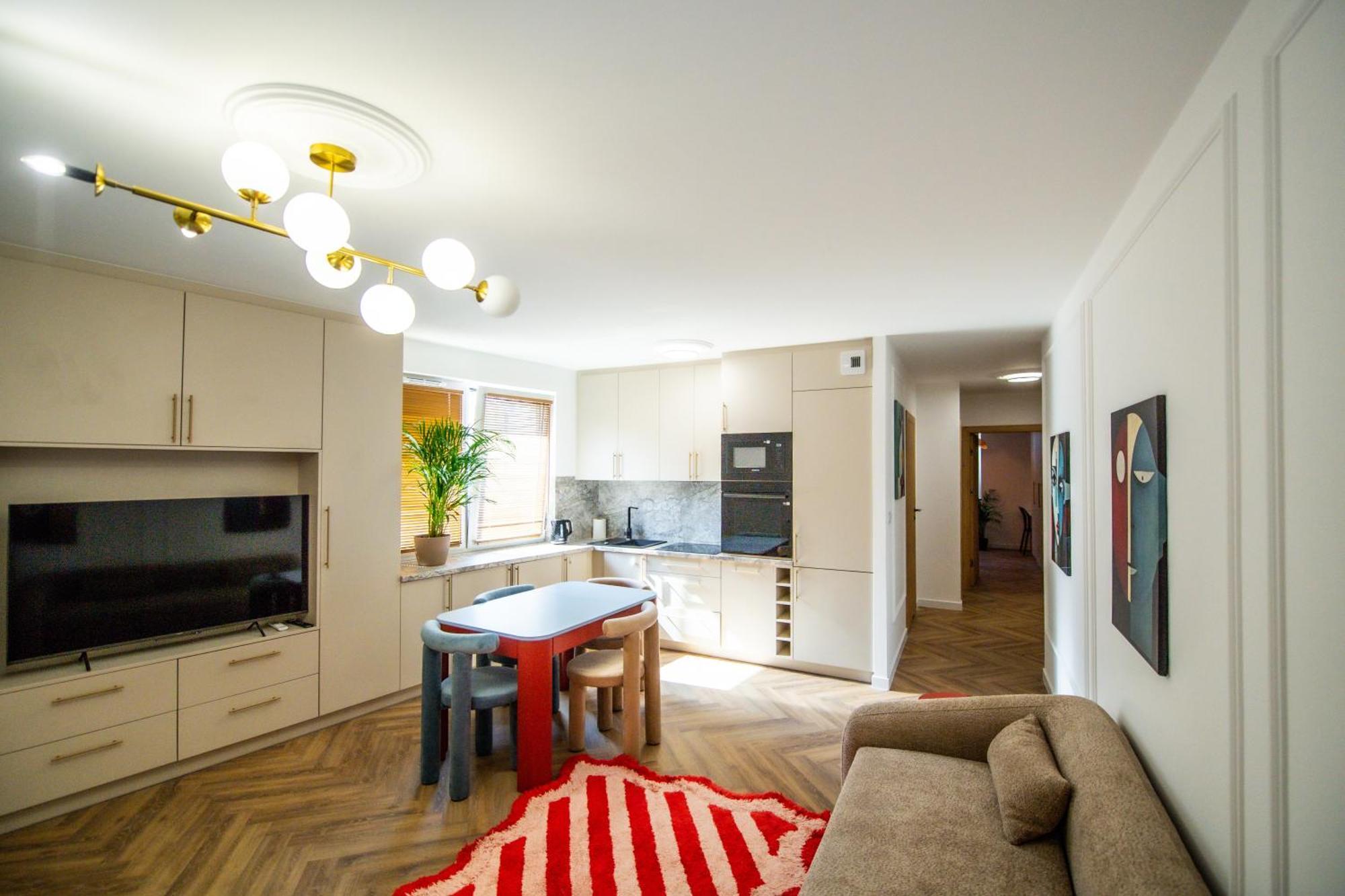 Apartament Mikolowska Z Balkonem Gliwice Bagian luar foto
