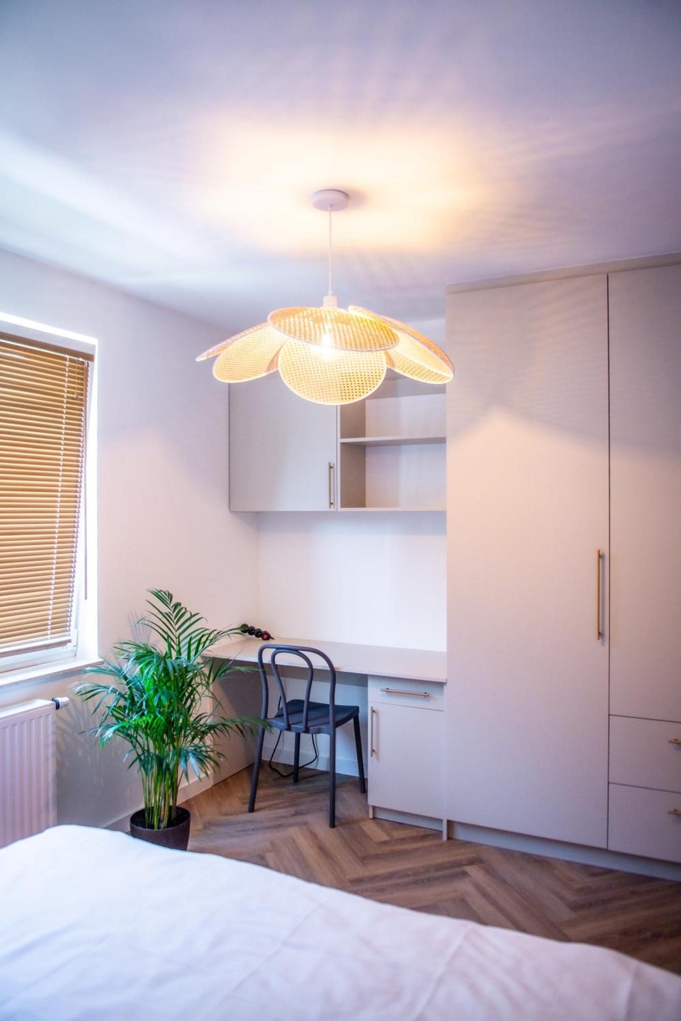 Apartament Mikolowska Z Balkonem Gliwice Bagian luar foto